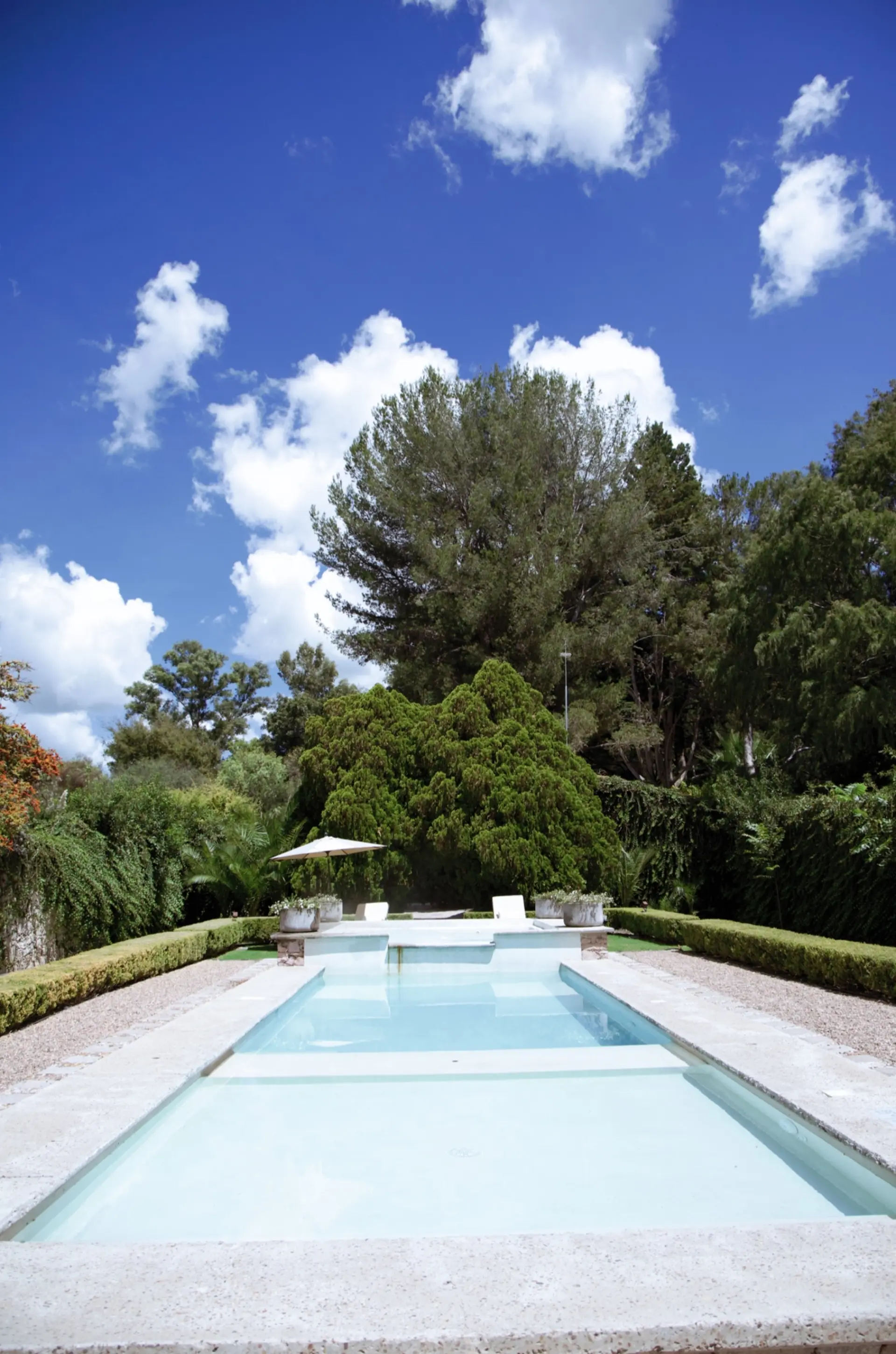 Agua Bendita - Pool